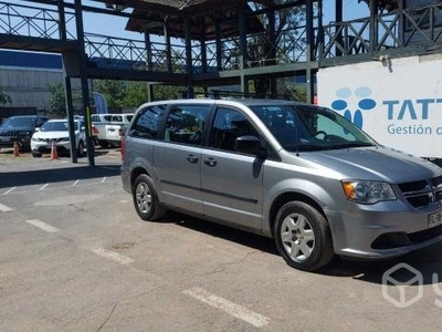 Station wagon dodge grand caravan 3,6 2013