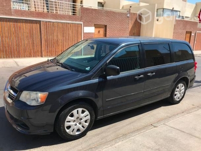 Dodge grand caravan 2014