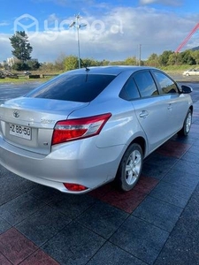 Toyota Yaris Año 2016 Full