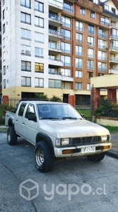 Nissan D21 4x4 1999 motor malo