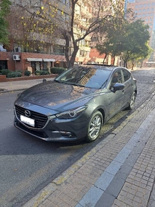 Mazda 3 2019