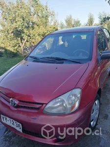 Yaris 2005