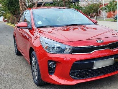 Kia rio 5 año 2020 único dueño con 62.000km