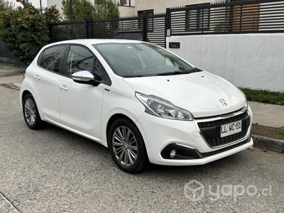 PEUGEOT 208 2019 MECANICO 1200cc BENCINA