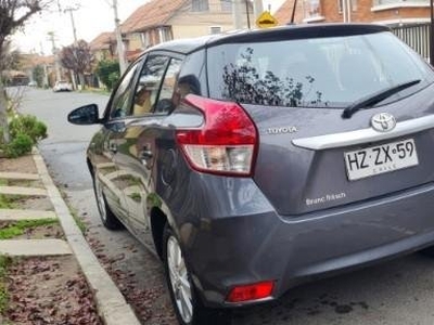 Toyota Yaris año 2016 excelente 47.000km