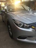 Vendo New Mazda 3 único dueño 2017