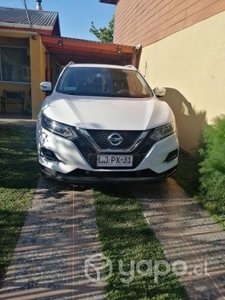 Nissan qashqai 2019 2.0