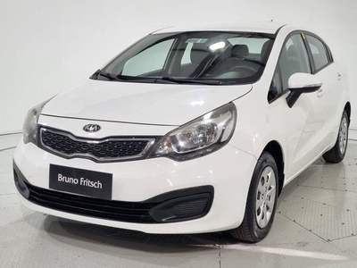 Kia RIO 4