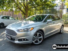 FORD FUSION 2.5 SE AT AÑO 2015