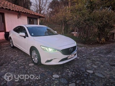 Mazda 6 2018 único dueño impecable