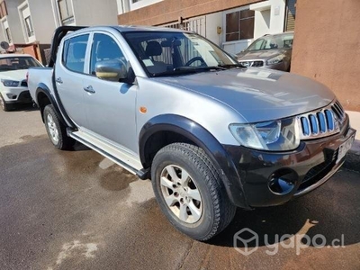 Mitsubishi L200 2008