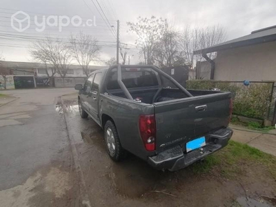 Vendo camioneta Chevrolet Colorado año 2010