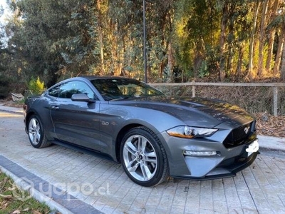 Ford mustang gt 2021