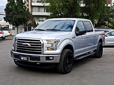 FORD F-150 5.0 Double Cab XLT 4WD 2017