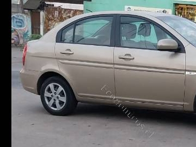 Único dueño. Por renovación VENDO HYUNDAI ACCENT