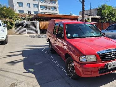 Vendo camioneta Mazda B2500 2006