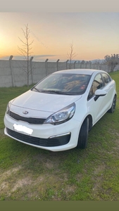 Vendo kia río 4 2016 automático full equipo