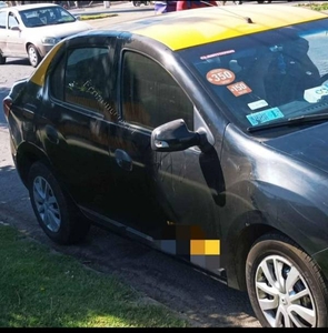 Vendo taxi basico Renault simbol 2019