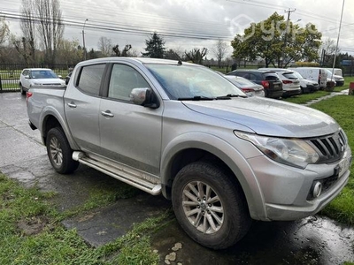 Mitsubishi l200 dakar crs