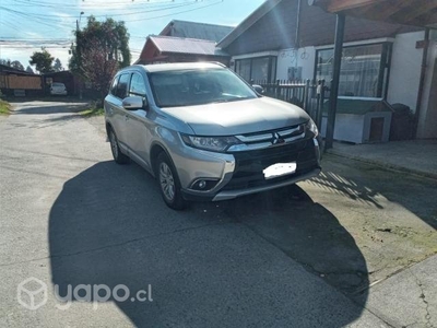 Mitsubishi outlander 2018