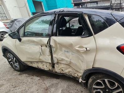Renault captur 2016 diesel chocado