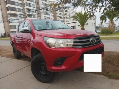 Toyota Hilux impecable