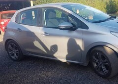 PEUGEOT 208 ACTIVE 1.4 HDI.