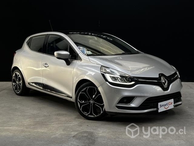 2022 Renault Clio DYNAMIQUE IV HB