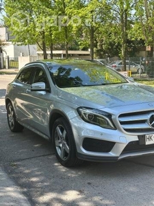 Mercedes benz GLA 220 Diesel