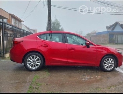 Vendo Mazda 3, año 2017