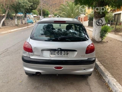 Peugeot 206 automático