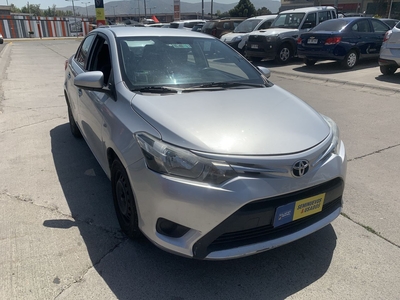 Toyota Yaris 1.5 Gli E Mt 4p 2017 Usado en Chillán