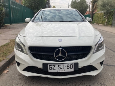 Mercedes benz Cla 200 At 1.6 2015 Usado en Las Condes