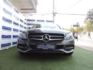 MERCEDES-BENZ C 180 AT Automóviles 2015