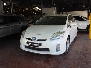 TOYOTA PRIUS HIBRIDO 1.8 AUT Automóviles 2012