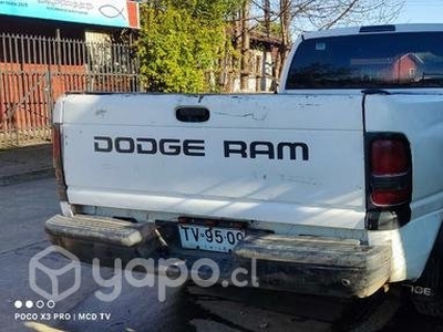 Dodge ram 2000