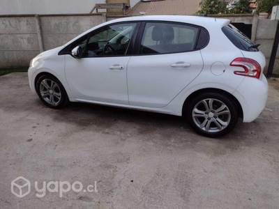 Peugeot 208 2013 impecable recibo vehiculo
