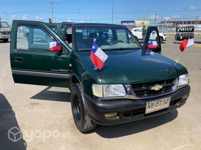 CHEVROLET LUV 2002 impecable