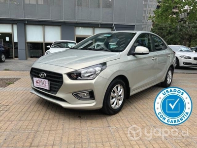 Hyundai verna 1.4 plus mt 4p 2021