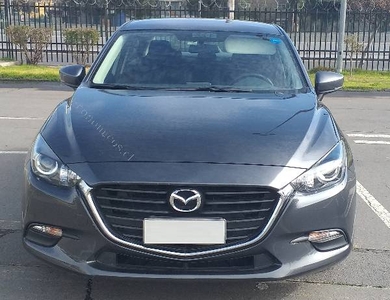 vendo automóvil New Mazda 3 100% japonés