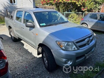 Vendo camioneta HILUX