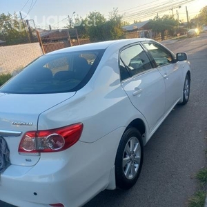 Vendo toyota corolla automático año 2012