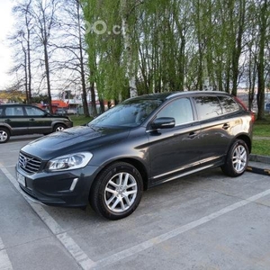 VOLVO XC60 D5 LIMITED 2018 84500 km