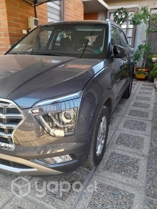 SUV modelo Hyundai Creta, único dueño