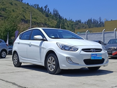 2015 Hyundai Accent HB