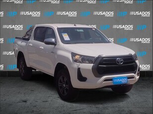 Toyota Hilux 2.7 Sr 4x2 Dob. Cab. Mt 4p 2023 Usado en San Joaquín