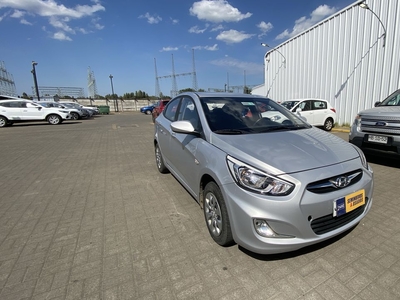 Hyundai Accent Accent Rb Gl 1.4 2017 Usado en Los Ángeles