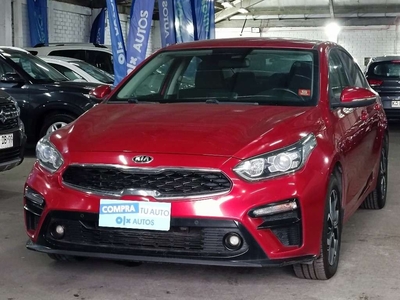 KIA CERATO (2019) bencina