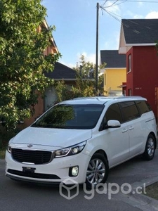 Kia motors grand carnival 2017