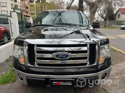 Ford F150 XLT C/S 3.7 AT 2012